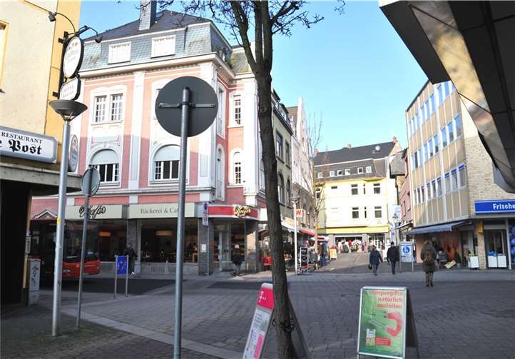 Im Bereich Bahnhofstraße/Am Stadtgraben wird der Straßenbelag erneuert. privat