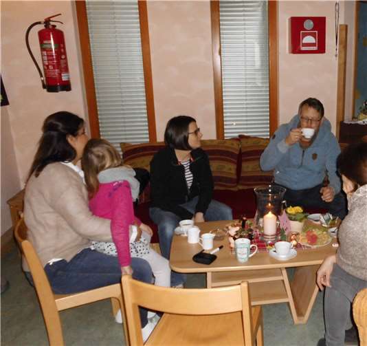 Im Elterncafé können sich die Eltern eine kleine Auszeit nehmen. Privat