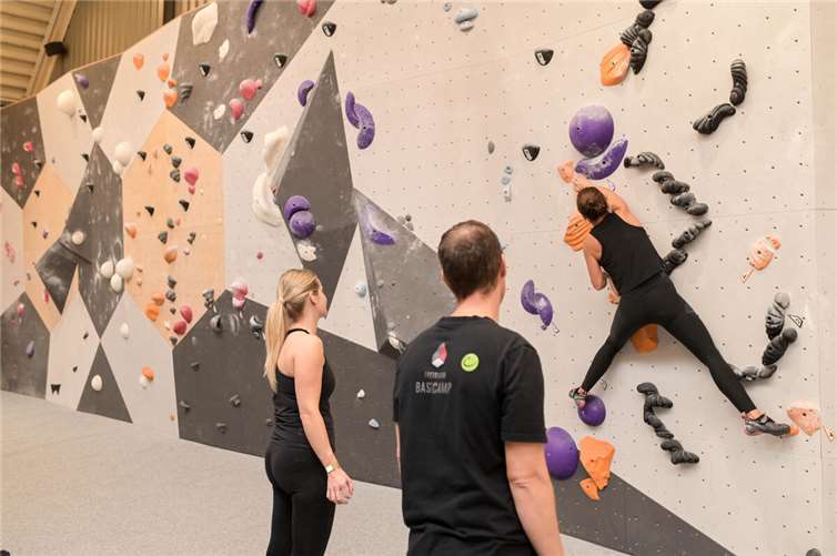 Im FREIRAUM Basecamp Andernach kann man nach Herzenslust klettern.  Fotos: FREIRAUM Basecamp Andernach