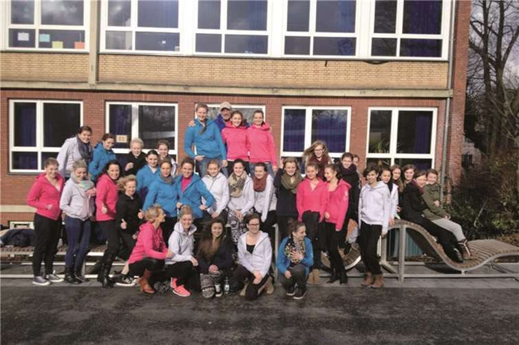 Im Februar nahmen die Jugend- und Erwachsenengruppen am „Up to Dance Festival“ in Gladbeck teil und empfangen einen der dort anwesenden Trainer nun in Leimbach für einen Workshop. privat