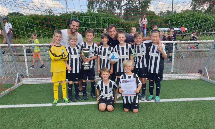 Im Finale hieß es „Zähne zeigen“, sodass der Pokal mit nach Hause genommen werden konnte. Foto: privat