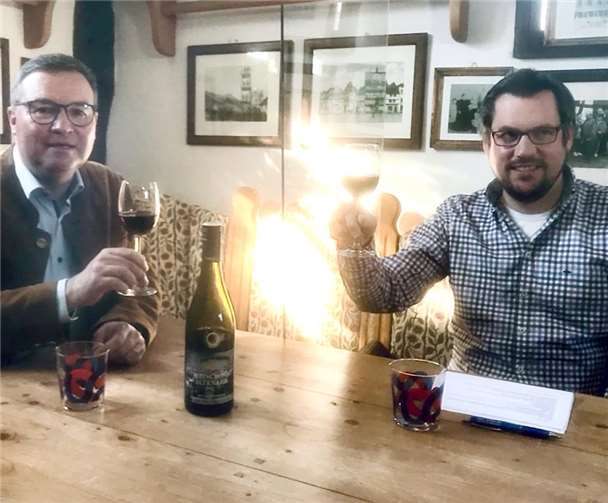 Im Gespräch – Wahlkreiskandidat Horst Gies und Mario Stratmann im Rahmen einer Facebook-Live-Veranstaltung der CDU-Adenau. Foto: privat