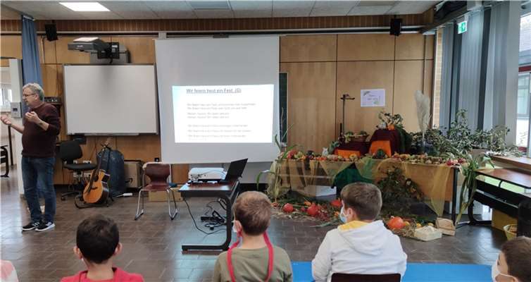 Im Gottesdienst wurde Danken und Dankbarkeit thematisiert. Foto: privat