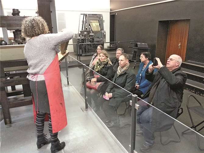 Im Gutenberg - Museum erhielten die Besucher einen Einblick in die Geschichte der Druckkunst.