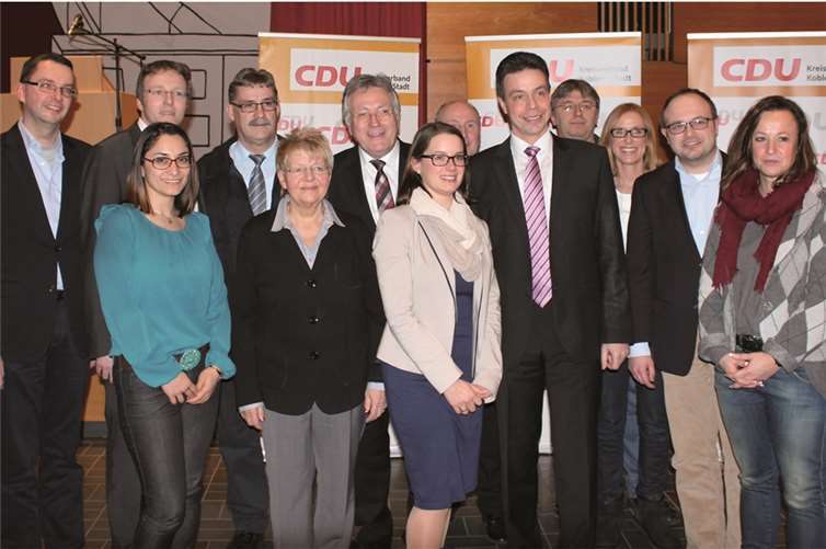 Im Haus Horchheimer Höhe wählten die Mitglieder der CDU Koblenz den neuen Kreisvorstand. Andreas Biebricher (5.v.r.) erhielt 85,2 Prozent der Stimmen und beerbt damit Leo Biewer als Kreisvorsitzender. Schalles