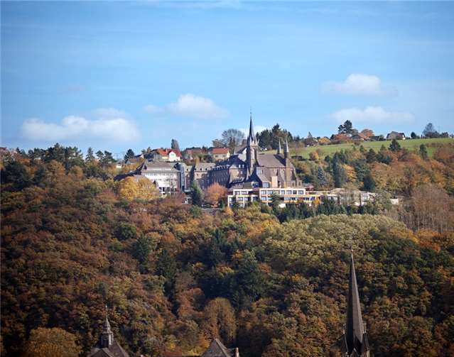 Im Haus Mutter Rosa auf dem Waldbreitbacher Klosterberg bieten die Franziskanerinnen regelmäßig Meditationsabende und -wochenenden an.  privat