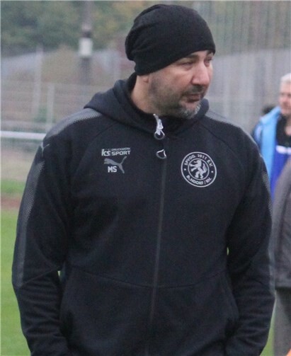 Im Hinspiel hatte Murat Sayim alles richtig gemacht: Sein Team besiegte im August den Favoriten mit 4:1 und feierte da seinen ersten Saisonsieg. Foto: TH