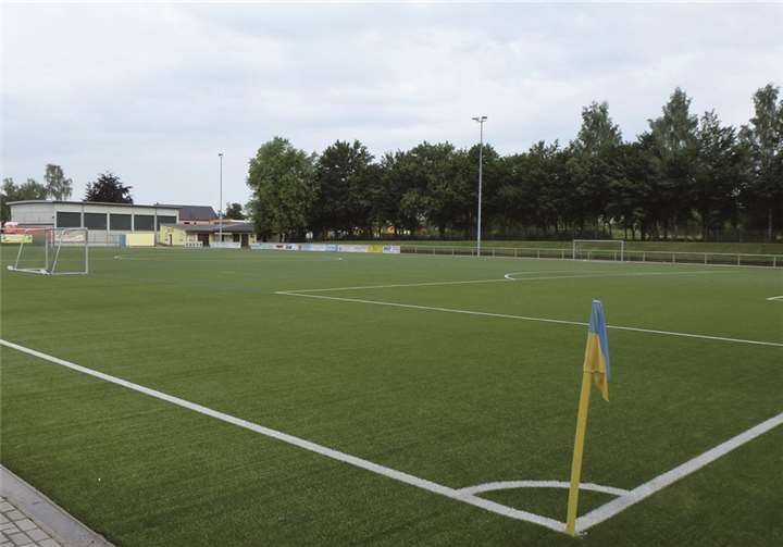 Im Jahr 2011 wurde das Weiherstadion renoviert.privat