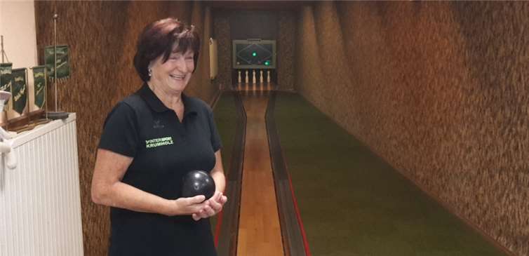 Im Jubiläumsjahr zum 40-jährigen Bestehen des Kegelclub „Wallis Werfer“ gelang es Kegelschwester Thekla Daub am letzten Kegelabend der seltene 96er Wurf. Privat