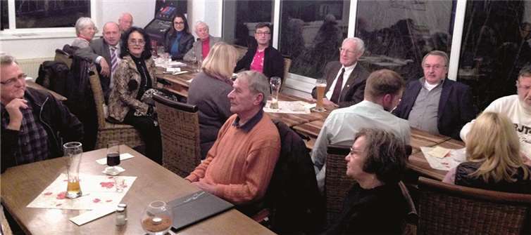 Im Karthäuser Treff wurden Schwerpunkte der Koblenzer Kommunalpolitik und des Ortsteilentwicklungsprogrammes der CDU für die Karthause vorgestellt.privat