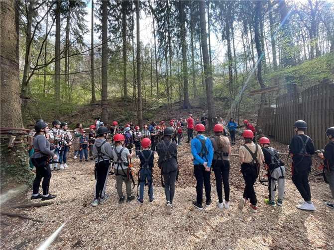 Im Kletterwald Sayn konnte geklettert werden. Fotos: privat