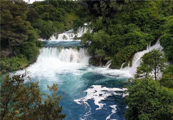 Im Krka-Nationalpark gab es zahlreiche Wasserfälle zu sehen.