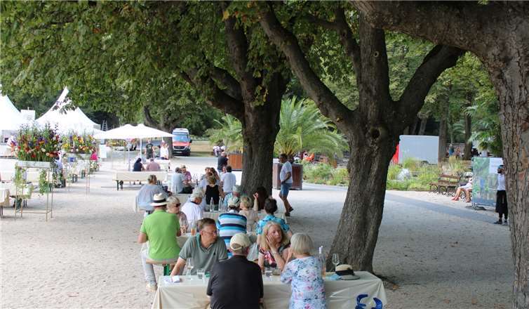 Im Kurpark wurde ein umfangreiches Hygienekonzept umgesetzt, nicht mehr als 1.000 Besucher durften gleichzeitig auf dem Veranstaltungsgelände sein.