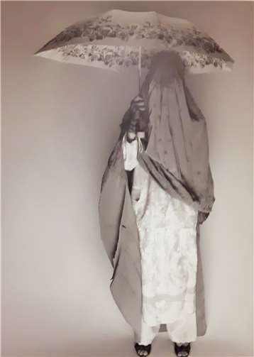 Im Laufe der Jahrzehnte änderte sich dieKleiderordnung für die Frauen in Afghanistan - meistfremdbestimmt durch religiöse oder machtpolitische Vorschriften.