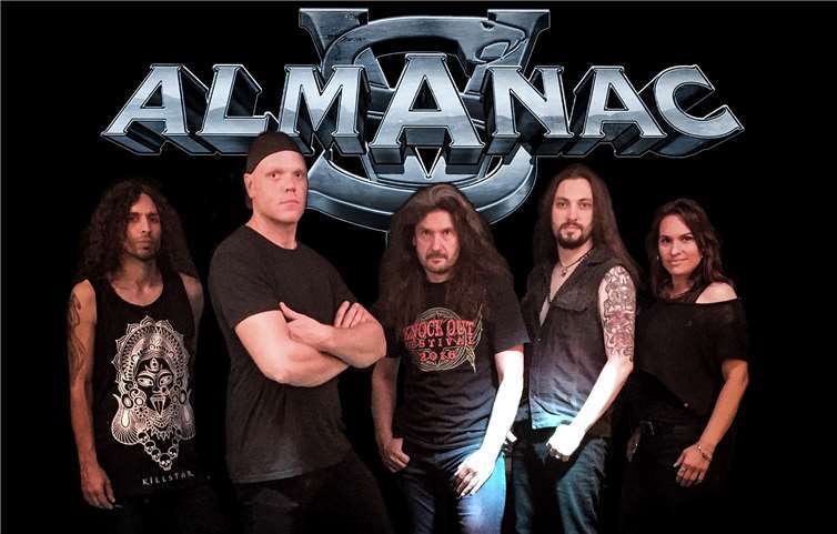 Im März ist die große Tour, wo die Band in einer Zweistundenshow noch mal die besten Songs der beiden Alben „Tsar“ und „Kingslayer“ darbietet, und als Leckerli auch einige Rage Lieder aus Victors Zeit auspackt.Foto: privat