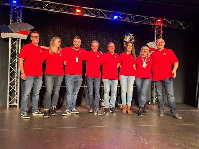 Im Mittelpunkt des Abends stand die Bekanntgabe des neuen Prinzen Karnevals von Kettig. Foto: privat