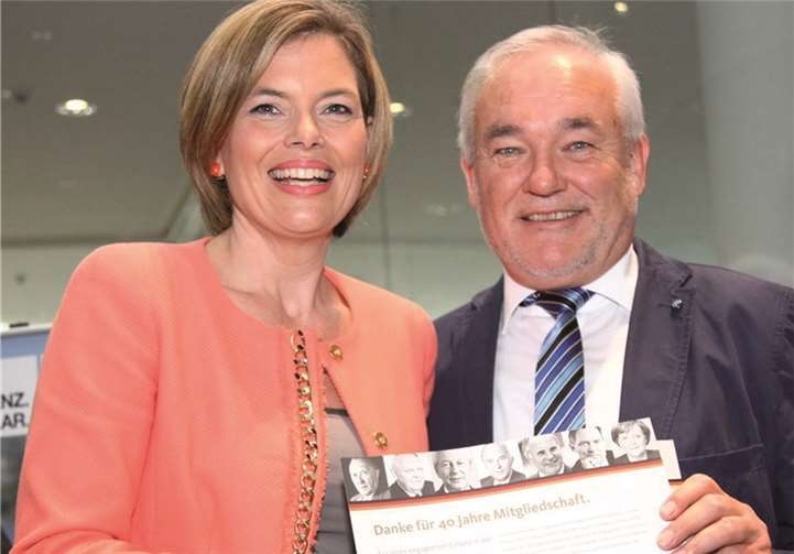 Im Namen der CDU bedankte sich die rheinland-pfälzische Landesvorsitzende Julia Klöckner bei Heinz Rosenbaum für sein Engagement. privat