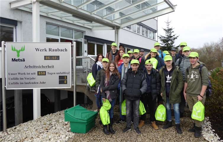 Im Papierwerk Metsa Tissue lernten die Schüler verschiedene Ausbildungsberufe kennen. Privat