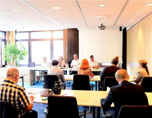 Im Pressegespräch in der Agentur für Arbeit Koblenz-Mayen folgte auch dieses Jahr die Vorstellung der aktuellen Situation am Arbeitsmarkt in Rheinland-Pfalz und im Bezirk der Agentur für Arbeit Koblenz-Mayen.