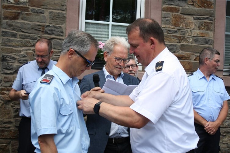 Im Rahmen der Festes durften sich unter anderem zahlreiche Wehrleute aus dem Landkreis Cochem-Zell über den Erhalt des Goldenen Feuerwehrehrenzeichens freuen.