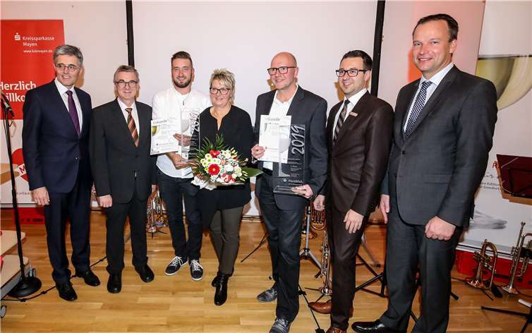 Im Rahmen der Preisverleihung wurden den Gästen die Siegerweingüter aus Kattenes und Hatzenport vorgestellt. Fotos: EP