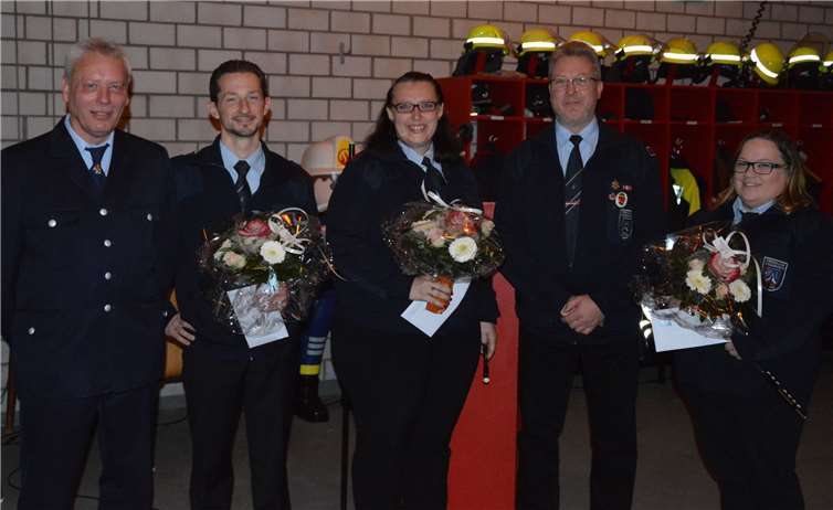 Im Rahmen der Veranstaltung wurden Sandra Walter, Franziska Breitbach und Stefan Doetsch für ihre langjährige Mitgliedschaft geehrt. Riko Schwarz