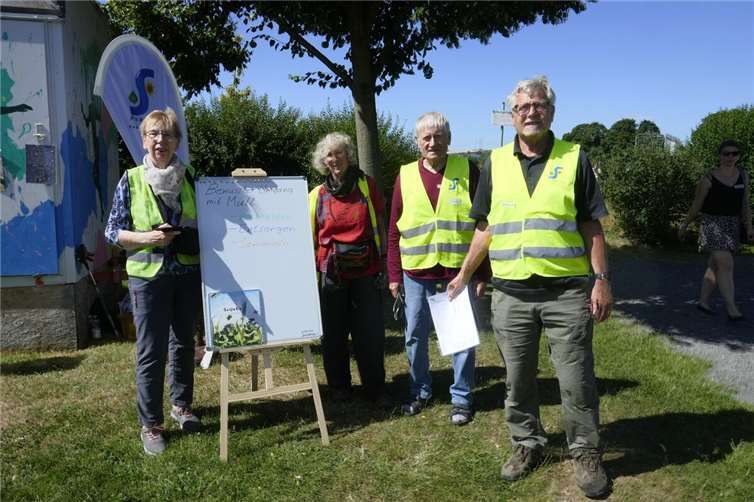 Im Rahmen der Zukunftswoche 2025 engagiert sich die Gruppe der Ehrenamtsinitiative Klimawerkstatt Andernach erneut mit einem umfassenden Programm für einen nachhaltigeren Umgang mit Abfall. Foto: privat