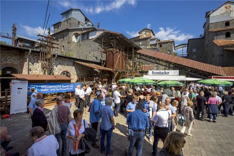Im Rahmen des 100-jährigen Jubiläum lädt der Chorverband Westerwald zum zweiten Westerwälder Chorfest ein, das am Samstag, 17. Juni ab 13.30 Uhr unter dem Motto „Singender Westerwald“ steht. Quelle: Chorverband Westerwald