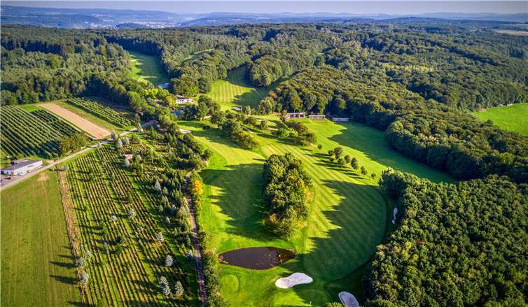 Im Rahmen des Benefiz-Golfturniers in Wachtberg wurden insgesamt 7.445 Euro erspielt. Foto: Golfclub Bonn-Godesberg in Wachtberg e.V.