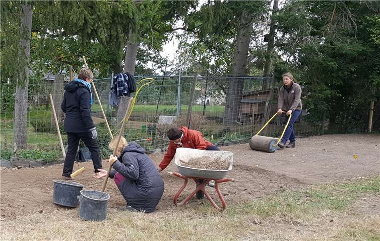 Im Rahmen des Projektes „Mehr als nur Grün“, das der Landkreis Mayen-Koblenz und die Stadt Koblenz gemeinsam durchführen, fand die „Gartenschule zur Jahreszeit Herbst“ statt.Foto: Kreisverwaltung MYK