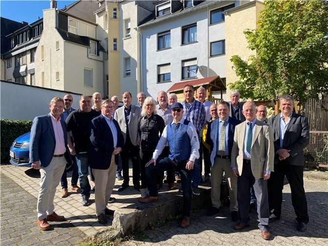 Im Rahmen einer Feier wurden die Jubilare bei Brohl Wellpappe in Mayen geehrt. Foto: privat