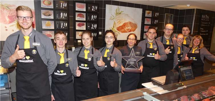 Im Rahmen ihrer Ausbildung müssen die Neuankömmlinge alle Abteilungen durchlaufen, wobei der Fokus auf den beliebten Frischeabteilungen liegen soll.Fotos: TE