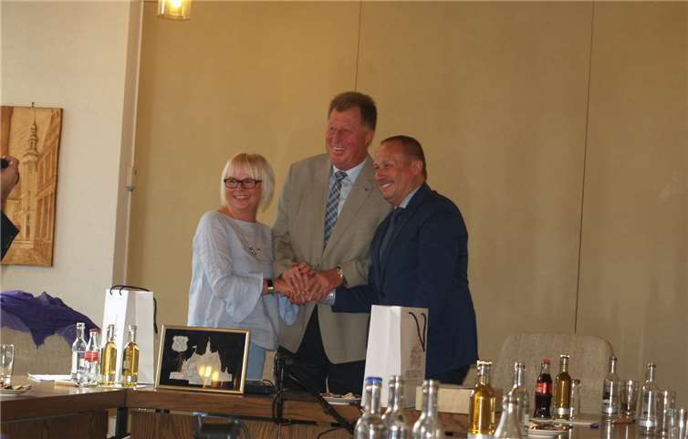 Im Rathaus wurden die Gäste herzlich empfangen.