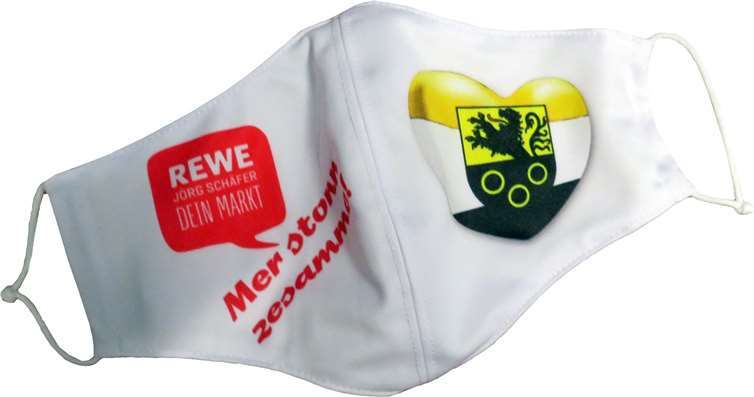 Im Rewe-Markt in Grafschaft-Ringen kann man mit dieser Maske das Team Grafschaft unterstützen.