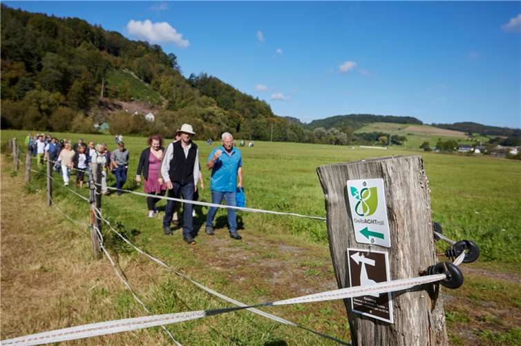 Im September wurde der „GelbACHTrail“ eröffnet. Vom ersten Tag an erfreut sich der Wanderweg großer Beliebtheit. Er führt durch das gesamte Gelbachtal von Montabaur nach Obernhof an der Lahn.  Foto: VG Montabaur / Olaf Nitz