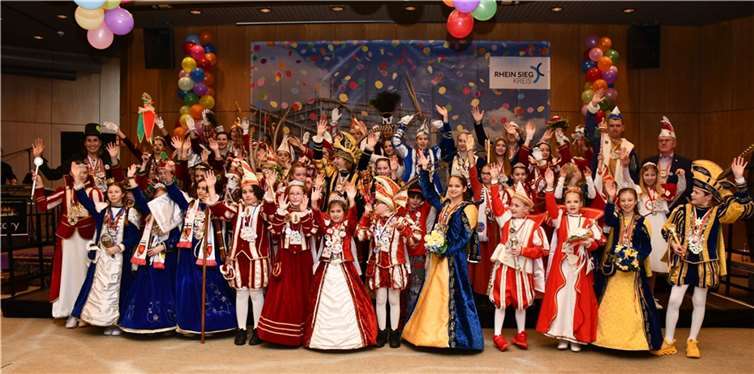 Im Siegburger Kreishaus des Rhein-Sieg-Kreises war unter dem Motto „Denn wenn et Trömmelche jeiht, dann stonn mer all parat!“ der große Kinderprinzenempfang ein voller Erfolg. Foto: Rhein-Sieg-Kreis