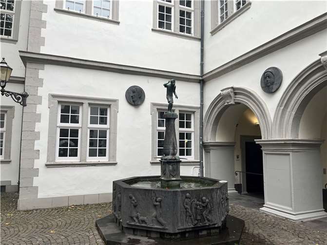 Im Stadtrat standen wichtige Entscheidungen an. Foto: AP
