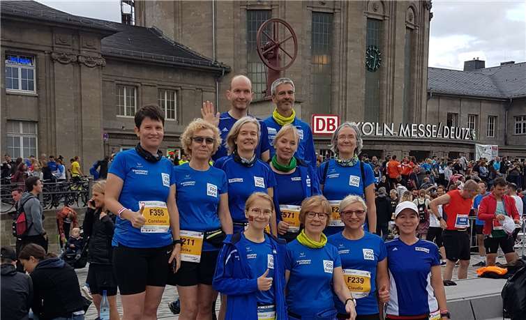 Im Startbereich vor dem Bahnhof in Köln-Deutz. Fotos: privat