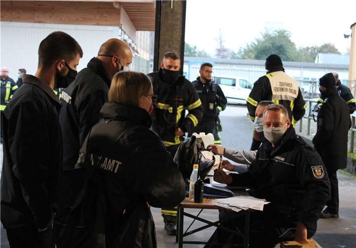 Im Team stark: Bei Sonderlagen packen alle mit an.