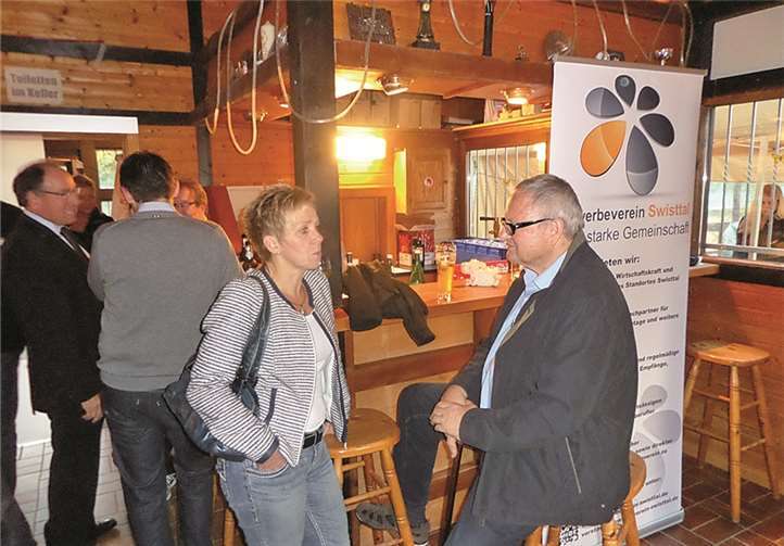 Im Vereinsheim des TC Odendorf gab es viele Möglichkeiten des geschäftlichen Zusammenkommens. privat