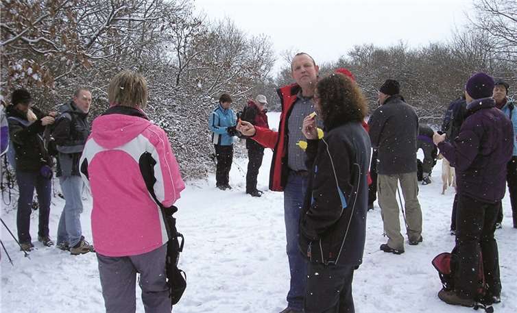 Im Vordergrund (v.l.n.r.) die NWV-ler Claudia und Peter Steines, Marion Bermel sowie Ruth und Jürgen Straub. Im Hintergrund Monika Kinzer.privat