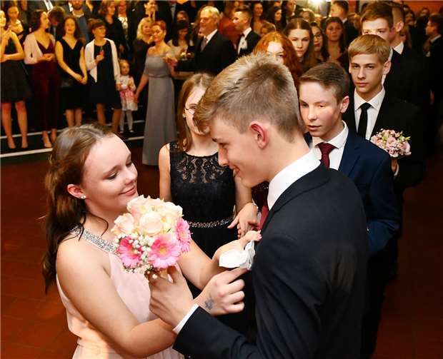 Im Vorfeld des Balls lernten die Schüler auch Höflichkeitsregeln