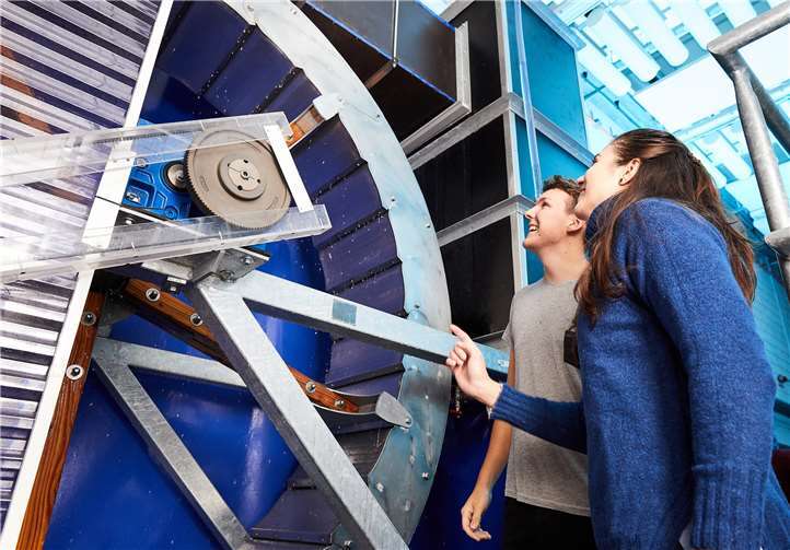 Im Wasserbaulabor.Foto: Hochschule Koblenz/Gloger