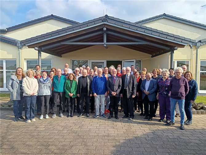 Im Zeichen eines Aufbruchs der Chöre fand am 15. Februar 2025 der Verbandstag des Kreis-Chorverbandes (KCV) Mayen in der Stadthalle Münstermaifeld statt. Foto: privat