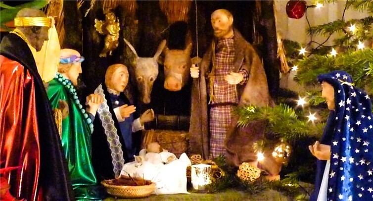 Im Zentrum steht die alte Familienkrippe des Familie Steffens. Foto: Martin Steffens