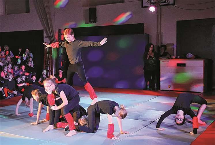 Im Zirkus „Calvarie“ wurde auch tolle Akrobatik gezeigt.privat