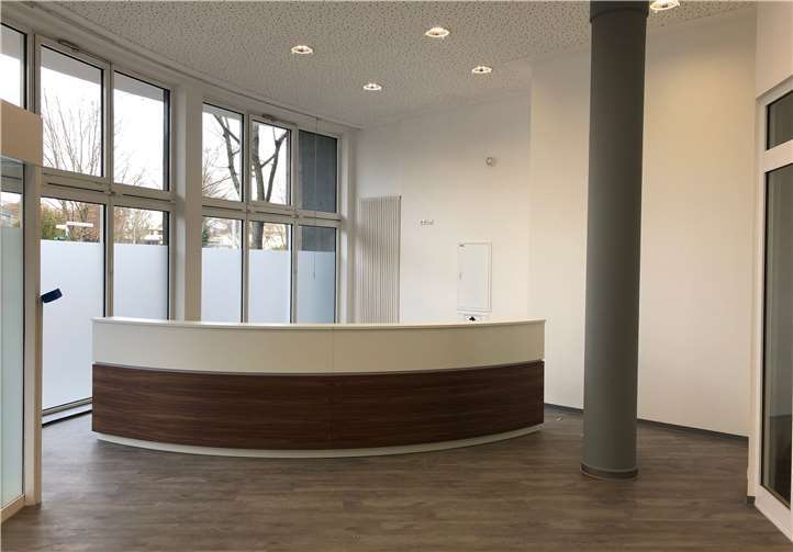 Im ehemalige Süwag-Gebäude öffnet das Jobcenter seine Pforten.Jobcenter Landkreis Neuwied