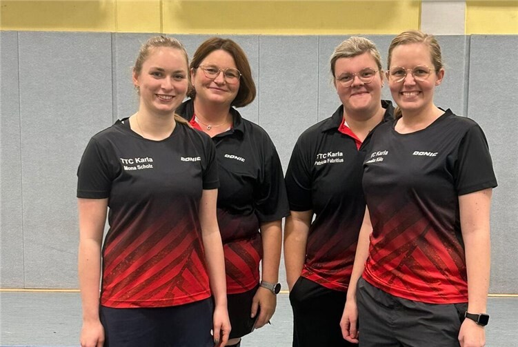 Im gesicherten Mittelfeld landet die Damenmannschaft mit (v. l.) Mona Scholz, Christiane Böttcher, Patricia Fabritius und Monika Küls. Foto: Sonja Adams