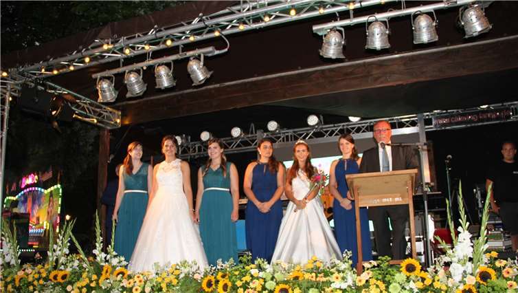 Im jeden Jahr wird eine Marktkönigin gewählt, die den Verein und auch die Stadt Bad Ems repräsentieren darf. MF