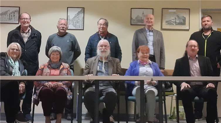 Im neuen Vorstand sind jeweils drei Mitglieder aus dem Kreis Neuwied und aus dem Kreis Mayen-Koblenz vertreten. Foto: „Ich tu’s -Die Bürger- Initiative e.V.“